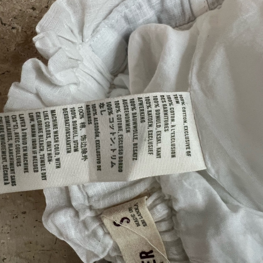 Hollister White and Gray Embroidered Cotton Skirt Size Small - Picture 5 of 5